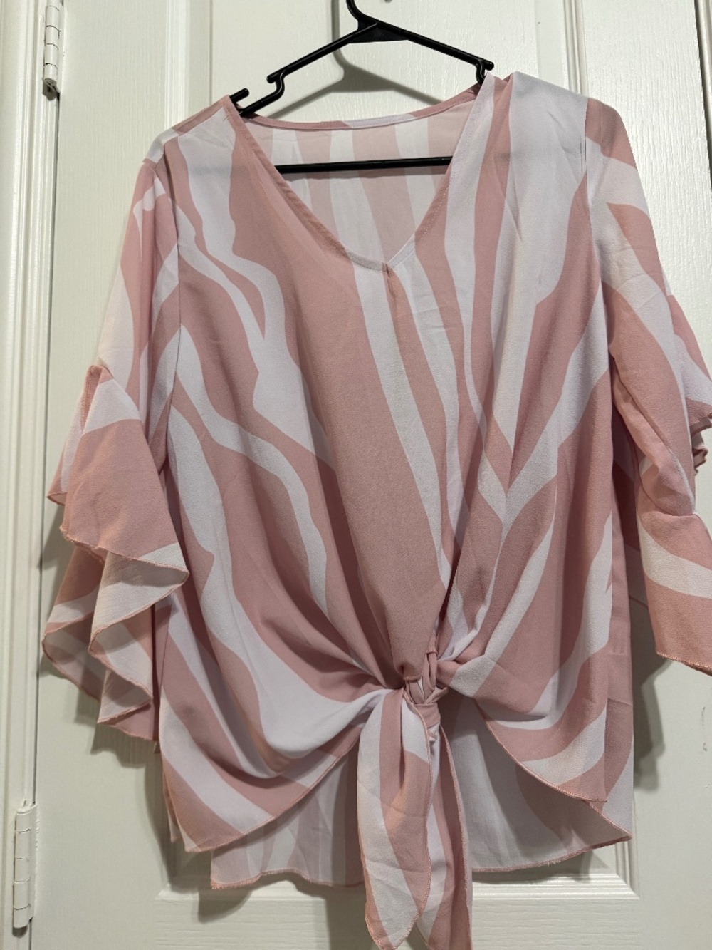 Pink White Abstract Stripe Tie Front Ruffle Sleeve Blouse Like New